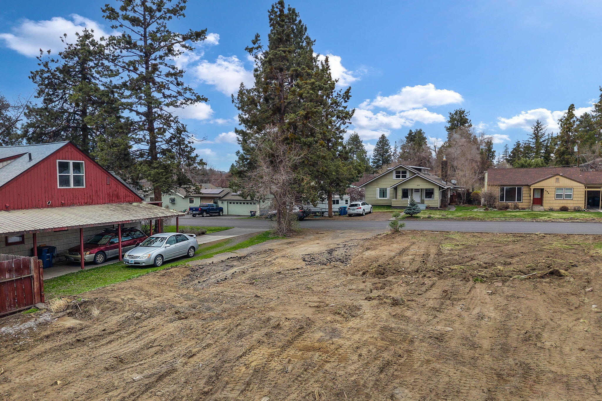 Center Addition to Bend - Land