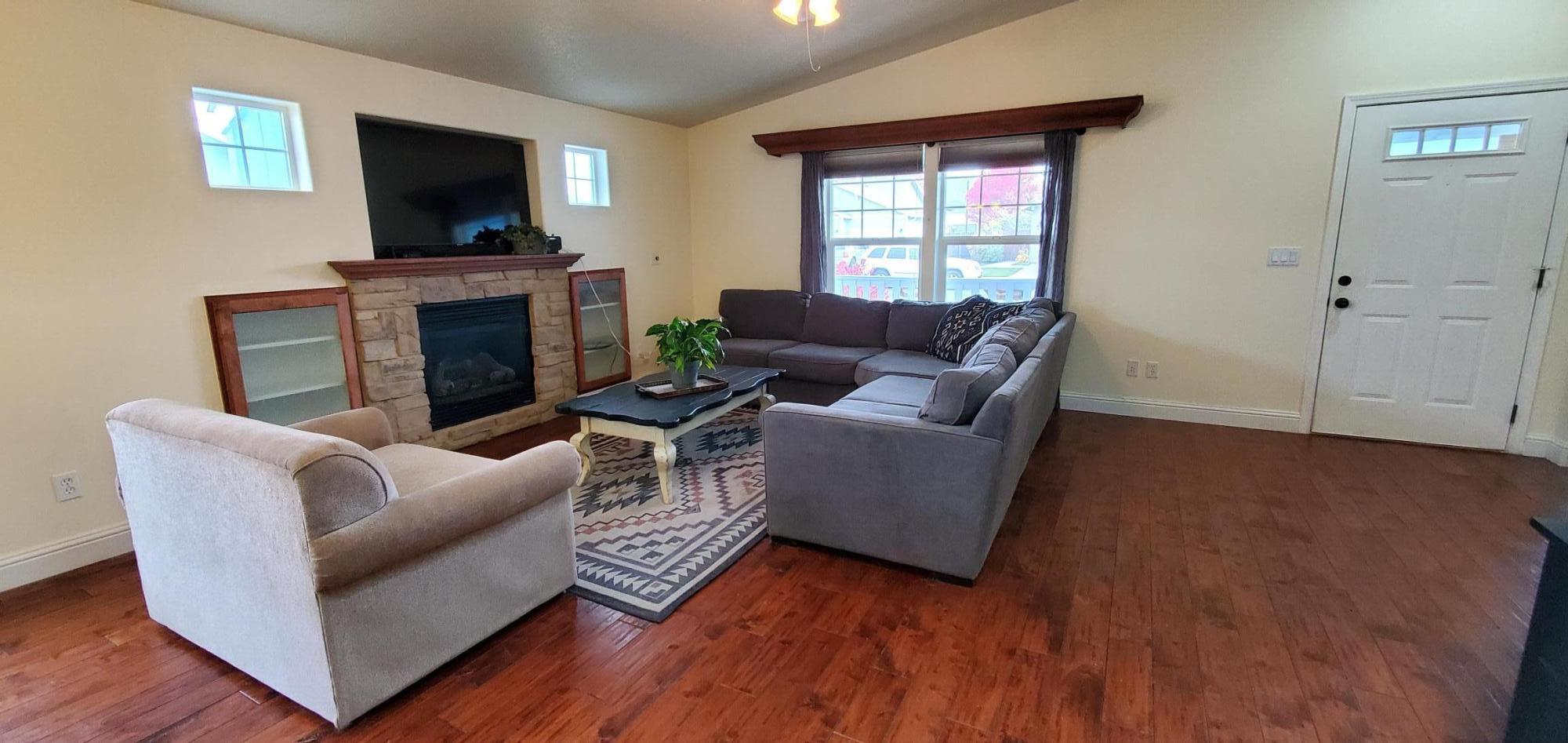 Stoneridge Terrace - Residential