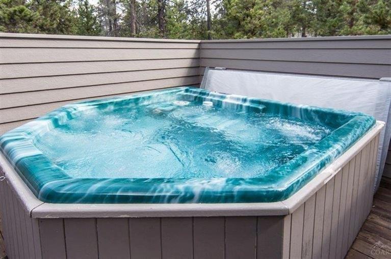 Fairway Crest Village - Residential