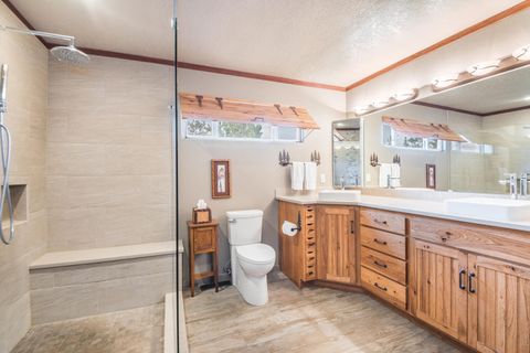 Tiny photo for 61140 Obernolte Road, Bend, OR 97701 (MLS # 220209932)