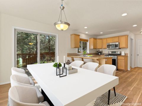 Tiny photo for 20575 Conifer Avenue, Bend, OR 97702 (MLS # 220210773)