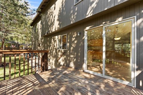 Tiny photo for 20575 Conifer Avenue, Bend, OR 97702 (MLS # 220210773)