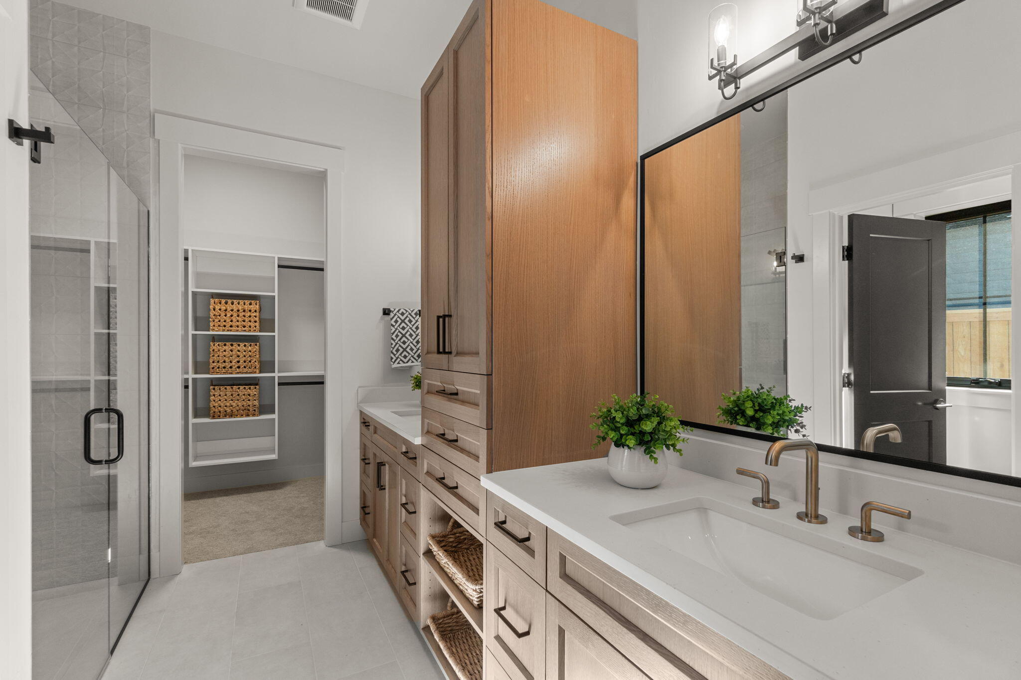 Discovery West Phase 4 - Residential