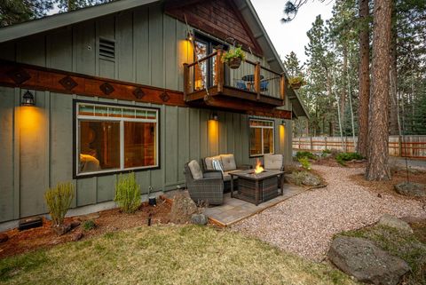 Tiny photo for 69288 Stetson, Sisters, OR 97759 (MLS # 220214803)