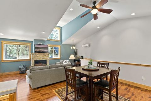 Tiny photo for 69288 Stetson, Sisters, OR 97759 (MLS # 220214803)