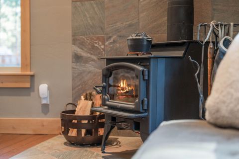 Tiny photo for 69288 Stetson, Sisters, OR 97759 (MLS # 220214803)