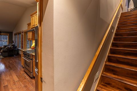 Tiny photo for 69288 Stetson, Sisters, OR 97759 (MLS # 220214803)