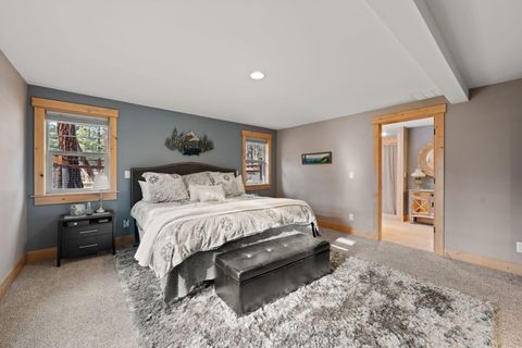 Tiny photo for 69288 Stetson, Sisters, OR 97759 (MLS # 220214803)