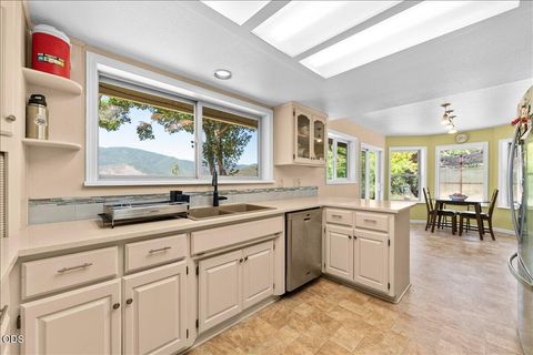 Tiny photo for 1040 Wards Creek Road, Rogue River, OR 97537 (MLS # 220225114)