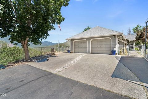 Tiny photo for 1040 Wards Creek Road, Rogue River, OR 97537 (MLS # 220225114)