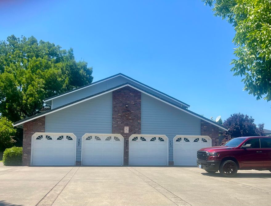 Attractive 1997-built quadplex in a desirable Central Point neighborhood, featuring a brick-and-siding exterior, manicured landscaping, and private walkway entries. This 4,232 SF two-story property offers four identical 2BD/2BA units, each with a single-car garage and separate gas/electric meters. Professionally managed with no HOA fees. Rents are $1,395/month per unit, with two long-term tenants in place since 2019 and 2020. Conveniently located near Crater High School, Don Jones Memorial Park, shopping, and dining, with quick I-5 access to Medford and the Rogue Valley International Airport.