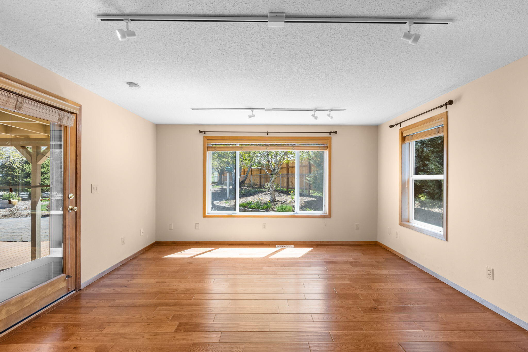 Shouns Crossroads - Residential