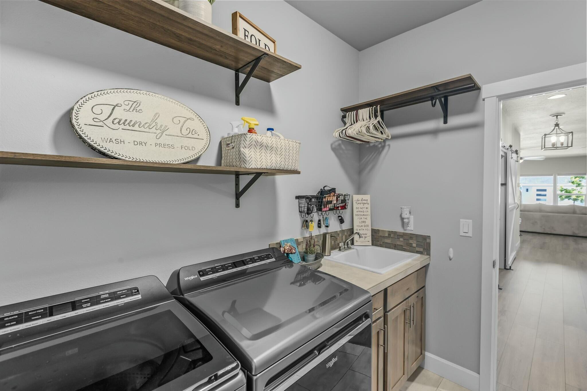 Canyon Rim Village - Residential