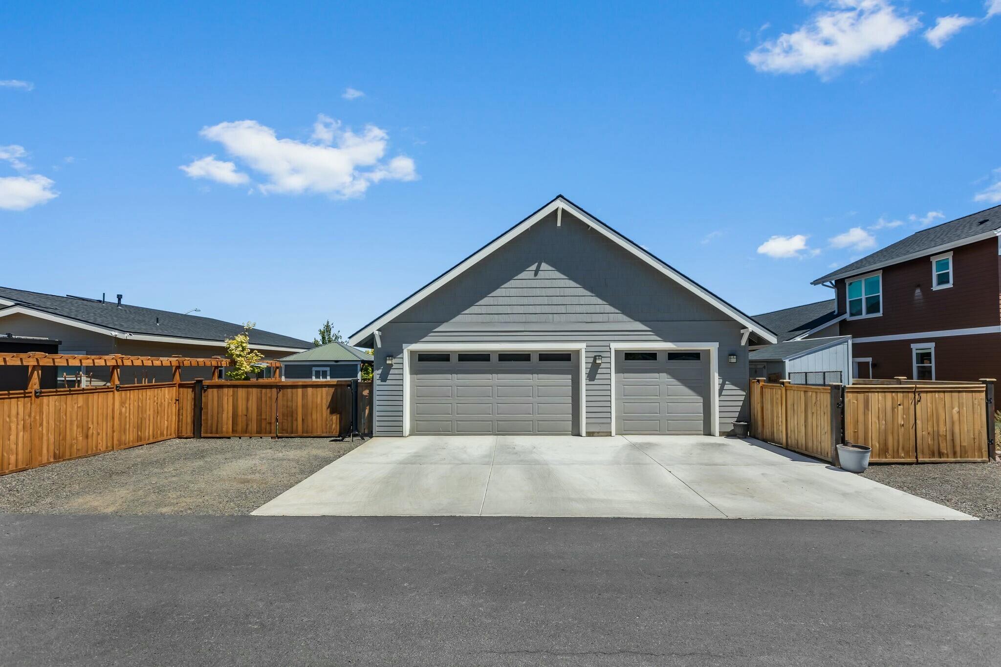 Canyon Rim Village - Residential