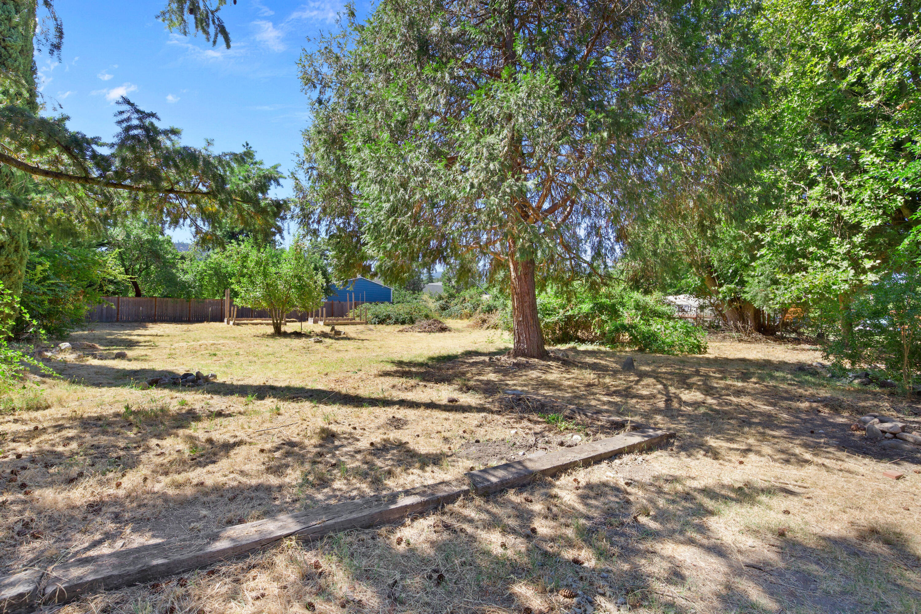 Agate Subdivision Extension No 4 - Residential