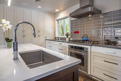 Tiny photo for 909 NW Delaware Avenue, Bend, OR 97703 (MLS # 220222734)