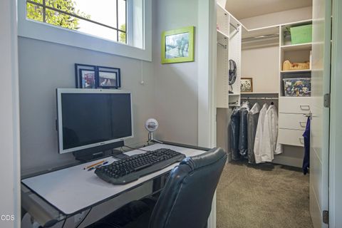 Tiny photo for 909 NW Delaware Avenue, Bend, OR 97703 (MLS # 220222734)