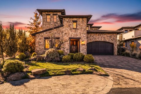 Tiny photo for 22887 Ghost Tree Lane, Bend, OR 97701 (MLS # 220212179)