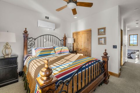 Tiny photo for 22887 Ghost Tree Lane, Bend, OR 97701 (MLS # 220212179)