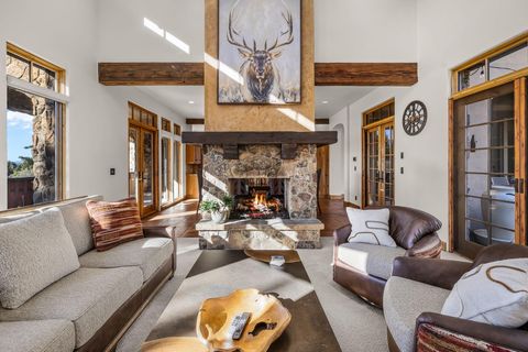 Tiny photo for 22887 Ghost Tree Lane, Bend, OR 97701 (MLS # 220212179)