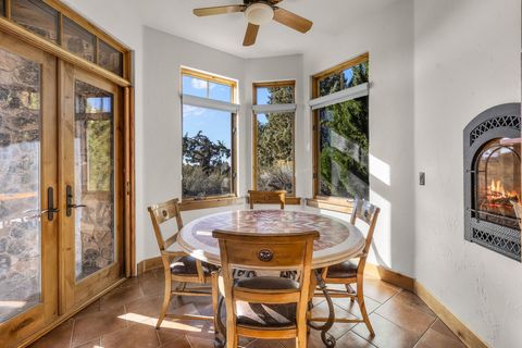 Tiny photo for 22887 Ghost Tree Lane, Bend, OR 97701 (MLS # 220212179)