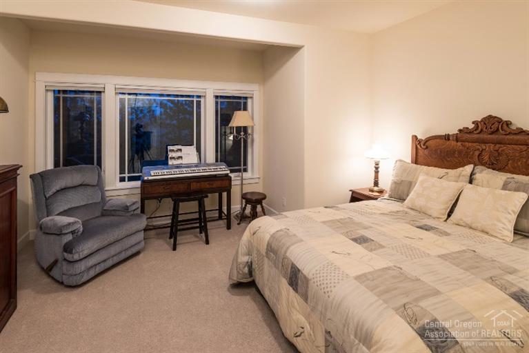 Awbrey Glen - Residential