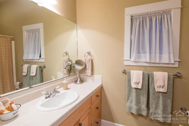 Awbrey Glen - Residential