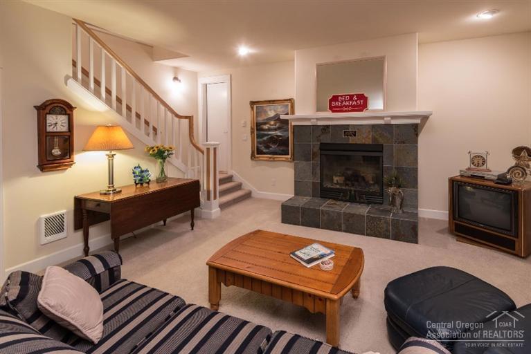 Awbrey Glen - Residential