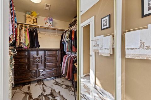 Tiny photo for 113 NW Gander Court, Bend, OR 97703 (MLS # 220219883)