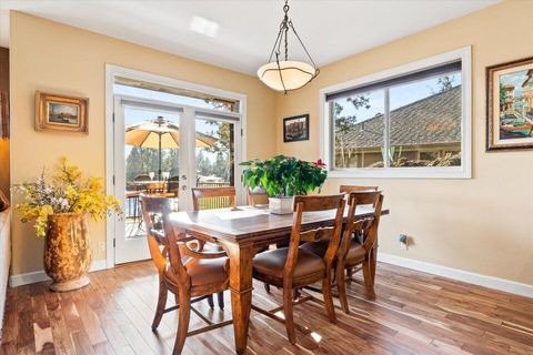 Tiny photo for 113 NW Gander Court, Bend, OR 97703 (MLS # 220219883)