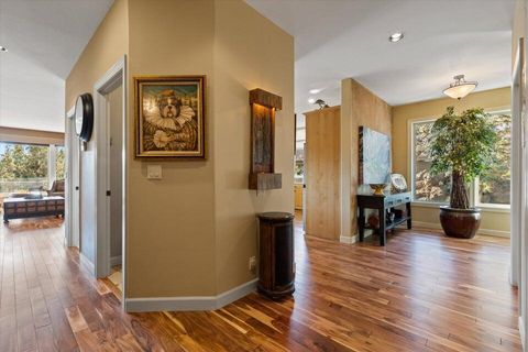 Tiny photo for 113 NW Gander Court, Bend, OR 97703 (MLS # 220219883)