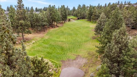 Tiny photo for 113 NW Gander Court, Bend, OR 97703 (MLS # 220219883)