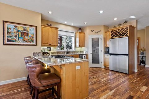 Tiny photo for 113 NW Gander Court, Bend, OR 97703 (MLS # 220219883)