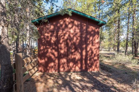 Tiny photo for 16356 Park Drive, La Pine, OR 97739 (MLS # 220220773)