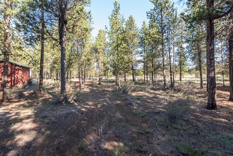Tiny photo for 16356 Park Drive, La Pine, OR 97739 (MLS # 220220773)