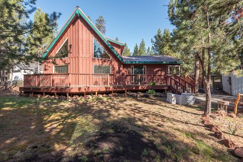 Photo of 16356 Park Drive, La Pine, OR 97739 (MLS # 220220773)