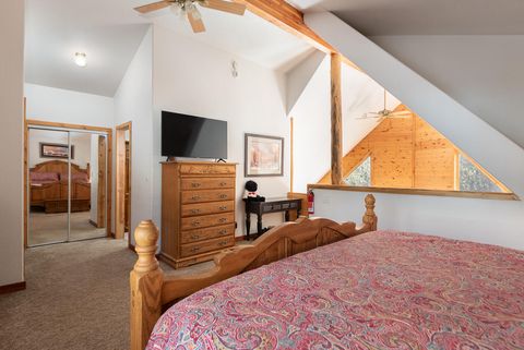 Tiny photo for 16356 Park Drive, La Pine, OR 97739 (MLS # 220220773)