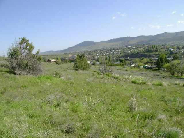 Riverside - Land