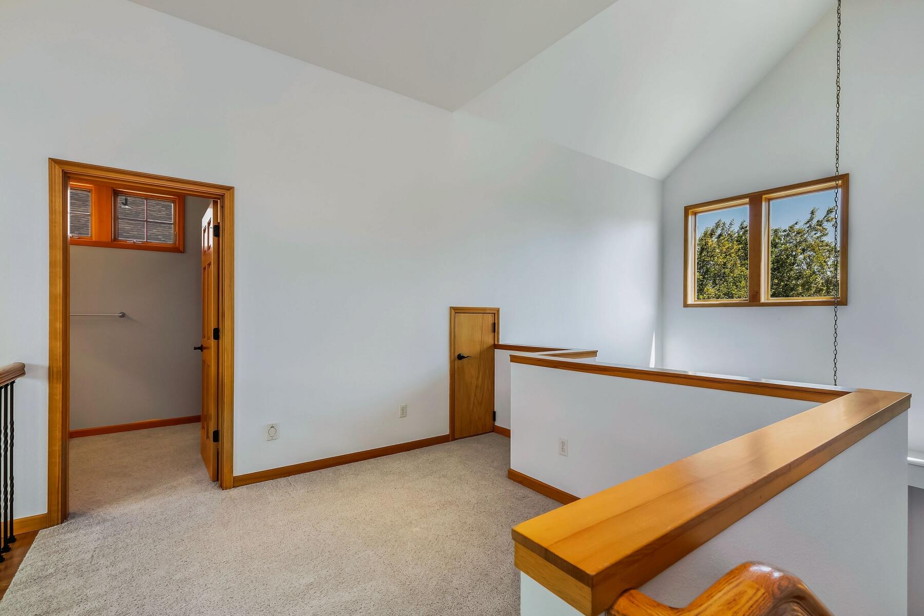 Pine Meadow Vill - Residential