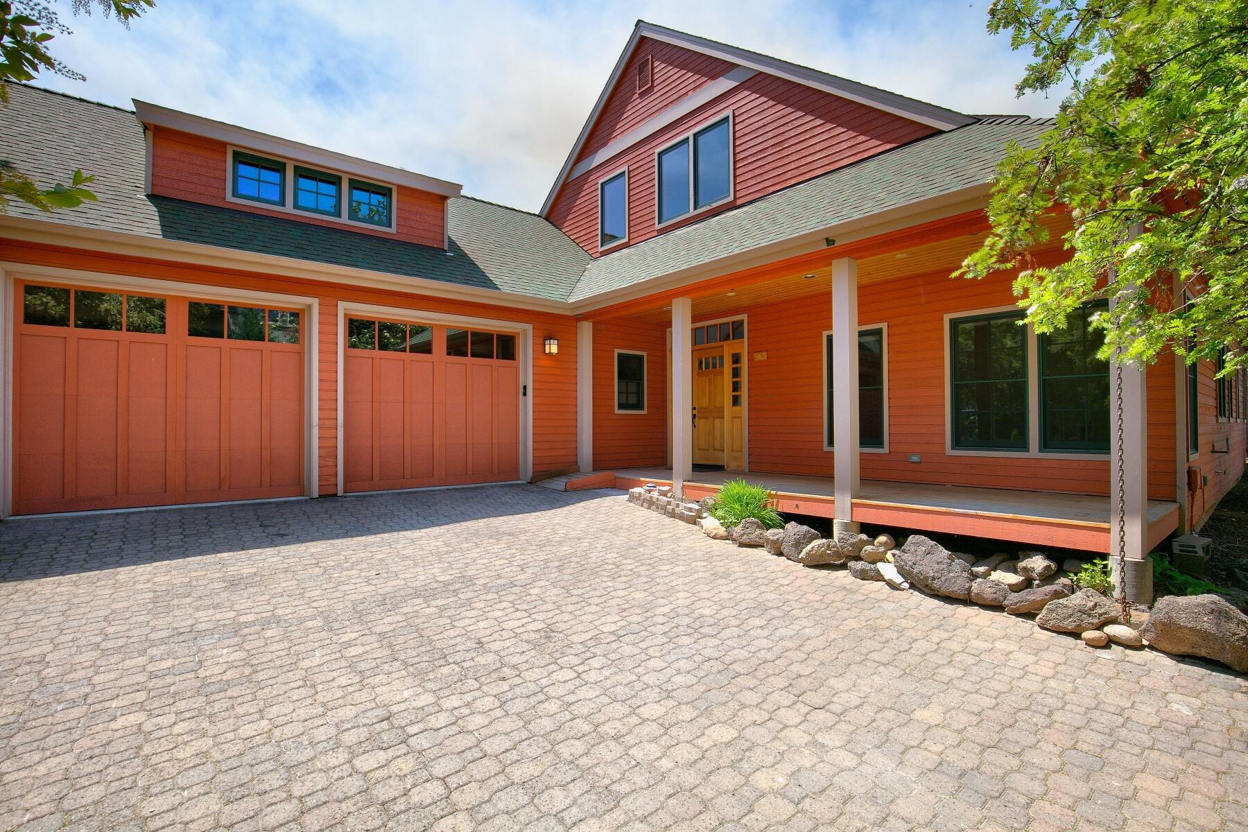 Pine Meadow Vill - Residential