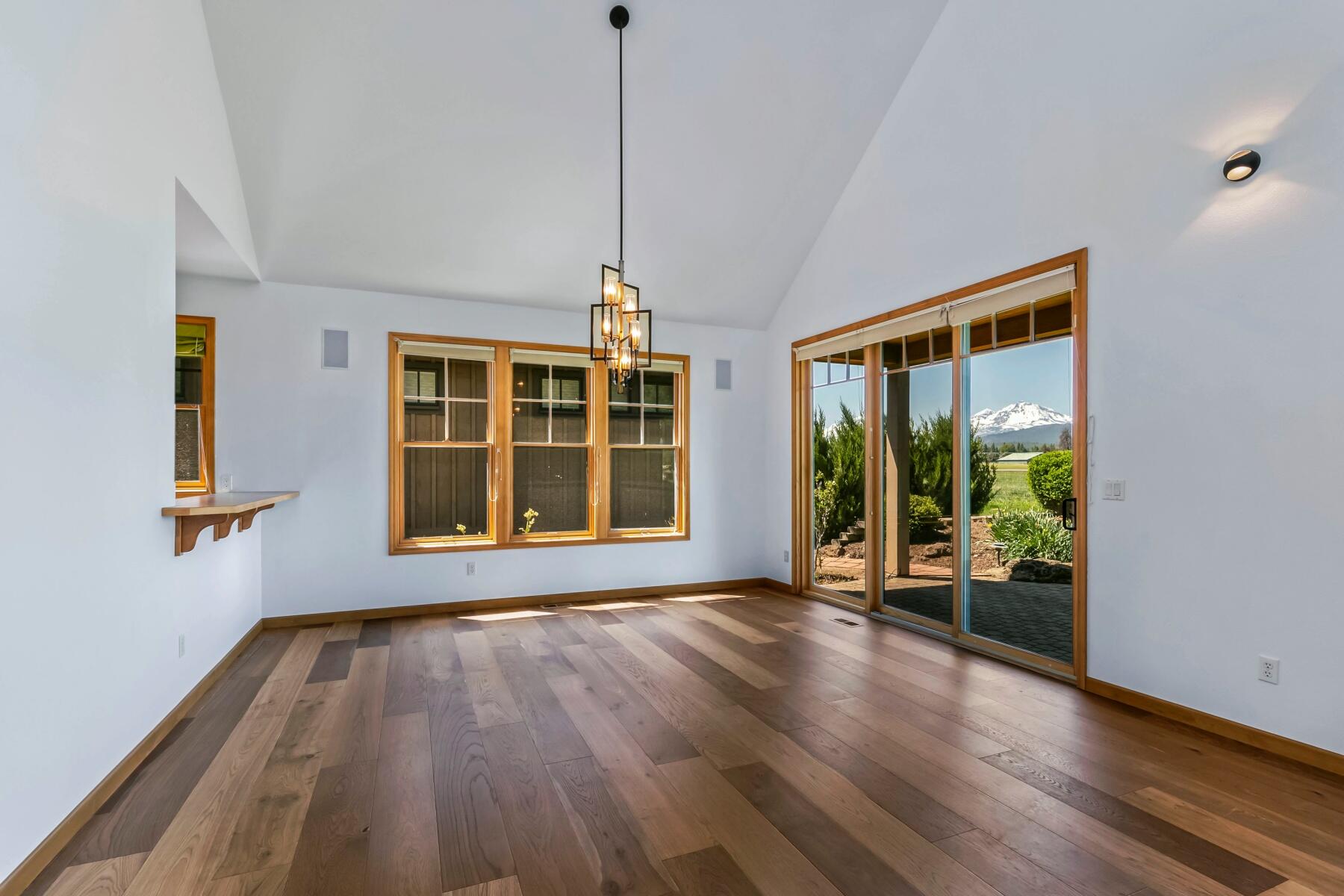 Pine Meadow Vill - Residential