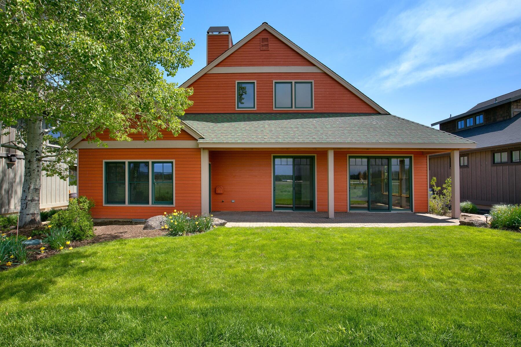 Pine Meadow Vill - Residential