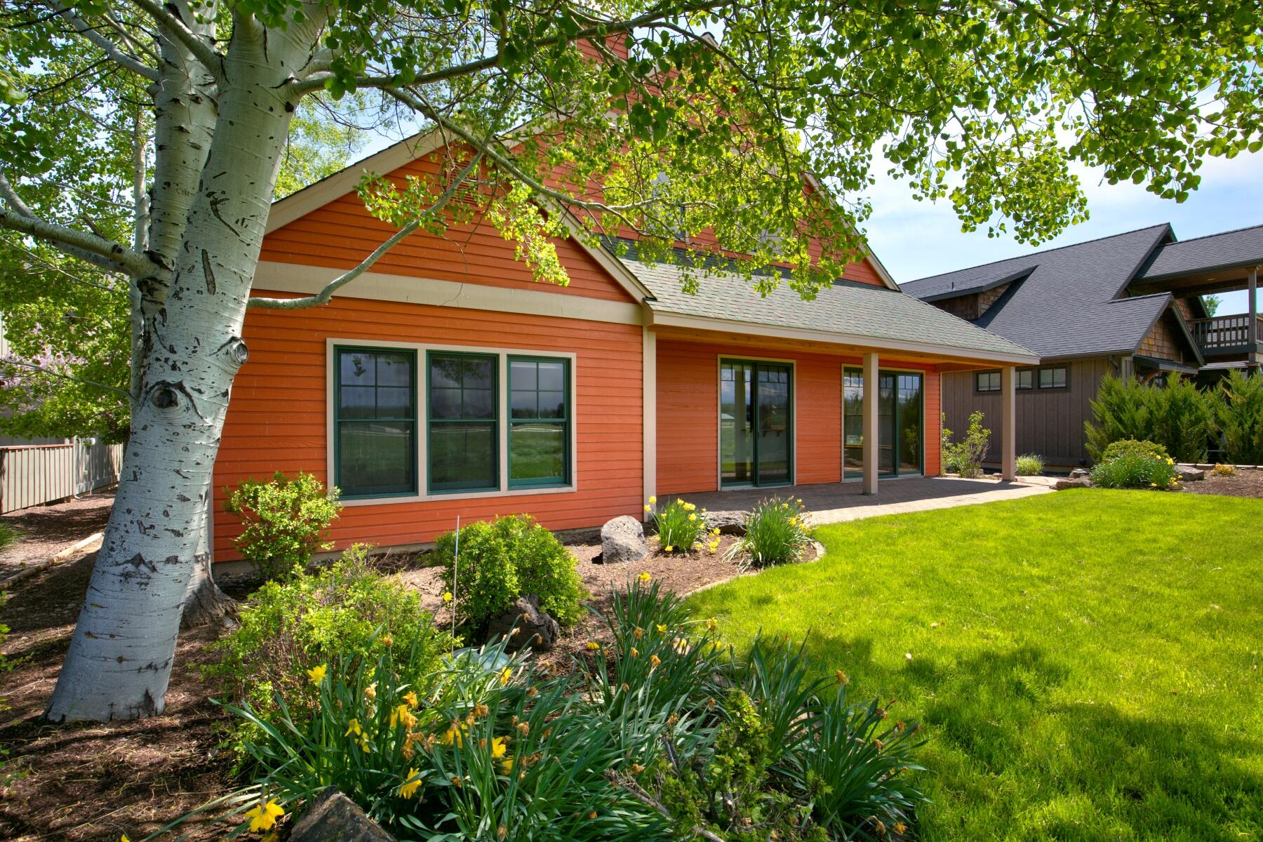 Pine Meadow Vill - Residential