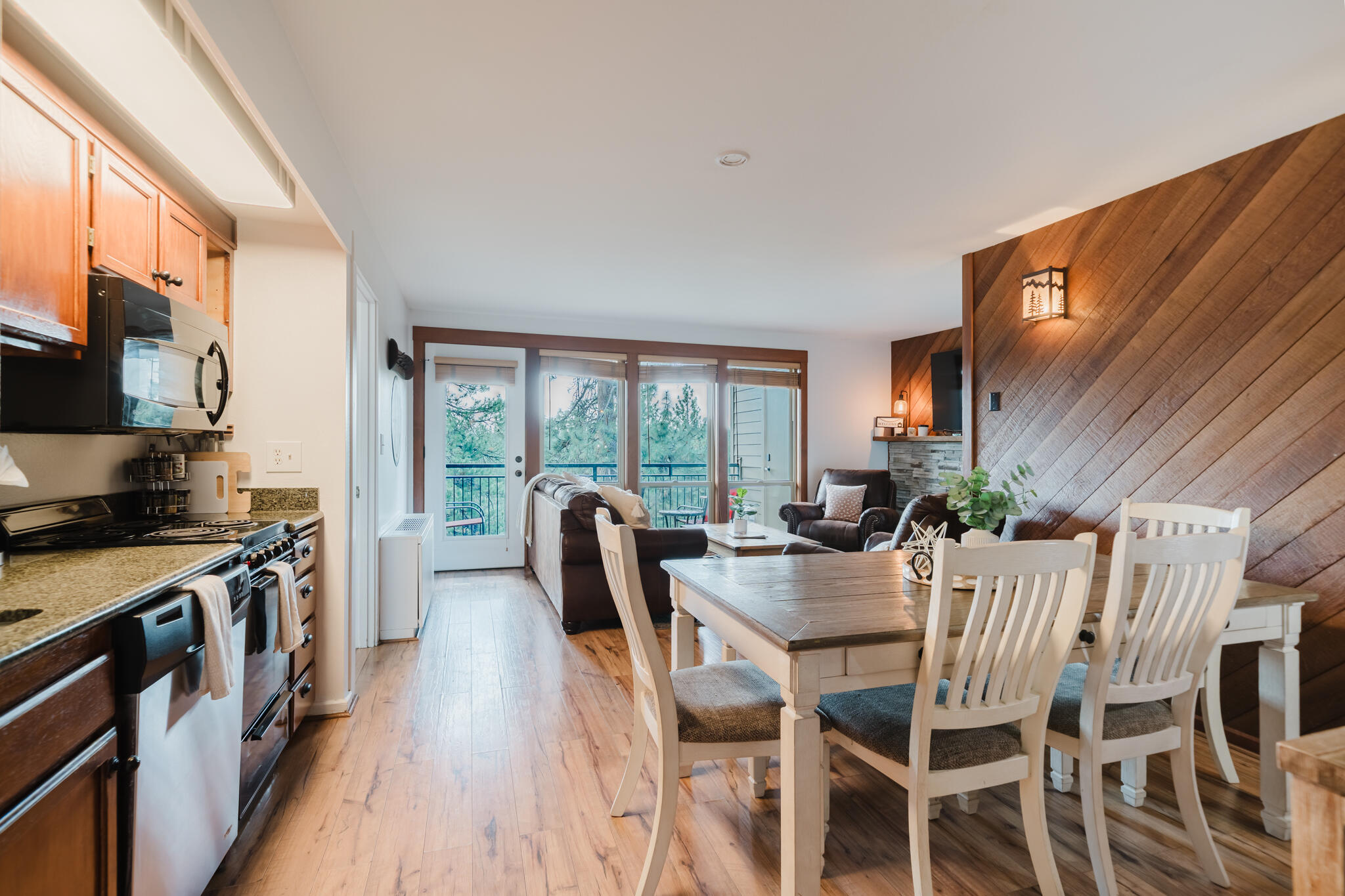 Inn Of The 7th - Residential