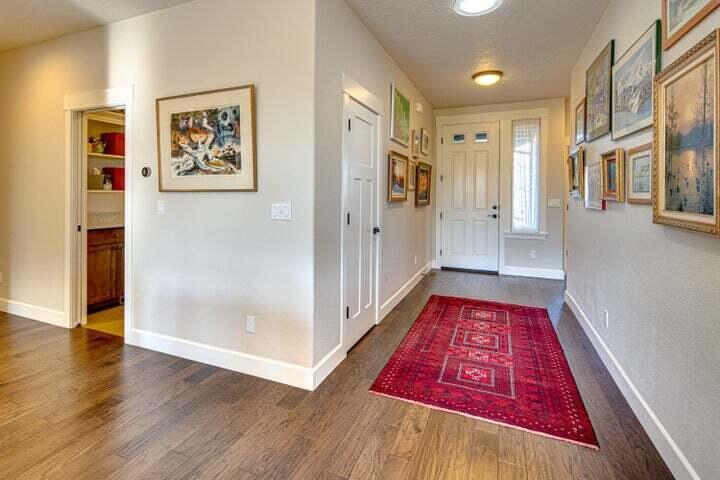 Eagle Crest - Residential