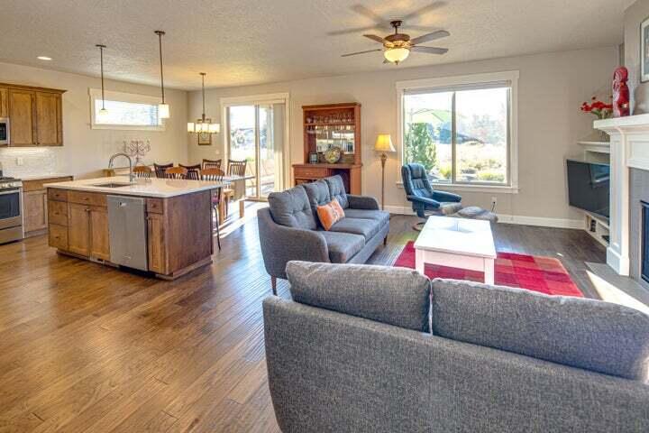 Eagle Crest - Residential