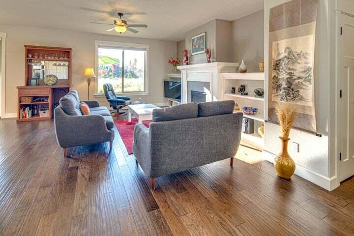 Eagle Crest - Residential