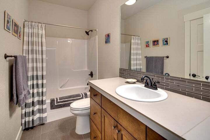 Eagle Crest - Residential