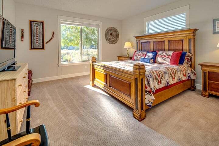 Eagle Crest - Residential