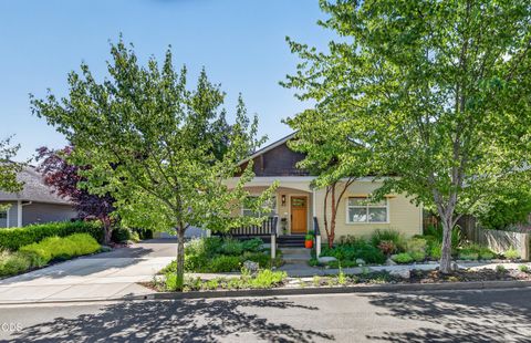 Tiny photo for 414 Parkside Drive, Ashland, OR 97520 (MLS # 220224343)